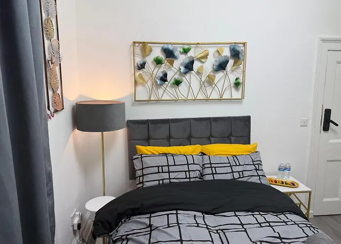 Luxury Studio In Victoria, 7 Minutes Walk To Victoria Station, Room 5